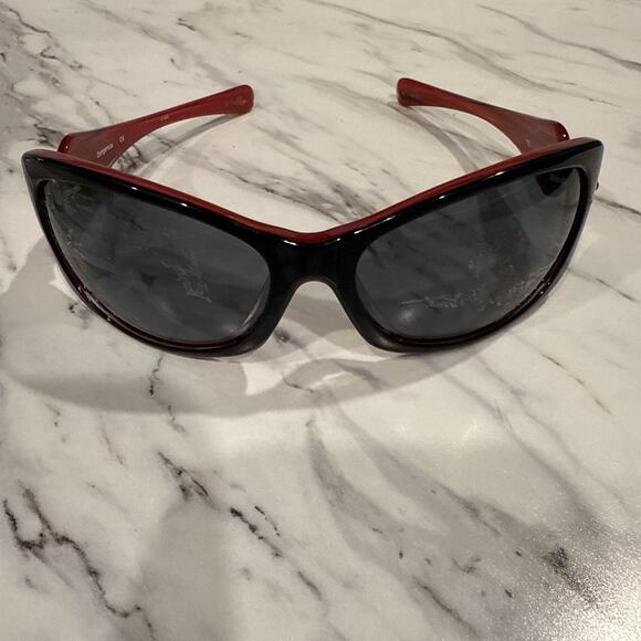 Oakley Dangerous Gloss Black Red Wrap Sunglasses Gray Lens 61-15 115 Read - Picture 1 of 11